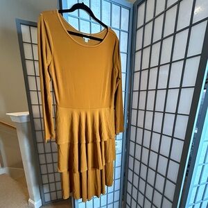 NWT LuLaRoe Georgia Elegant Mustard Long Sleeve Three-Tiered Skirt Dress